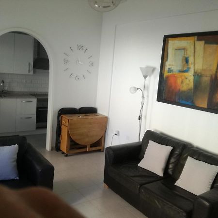 2 Bedroom Newly Renovated Bungalow Close To Bars & Restaurants 洛斯阿尔卡萨雷斯 外观 照片