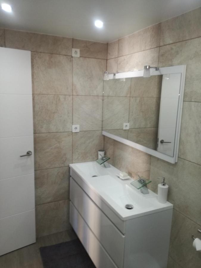 2 Bedroom Newly Renovated Bungalow Close To Bars & Restaurants 洛斯阿尔卡萨雷斯 外观 照片
