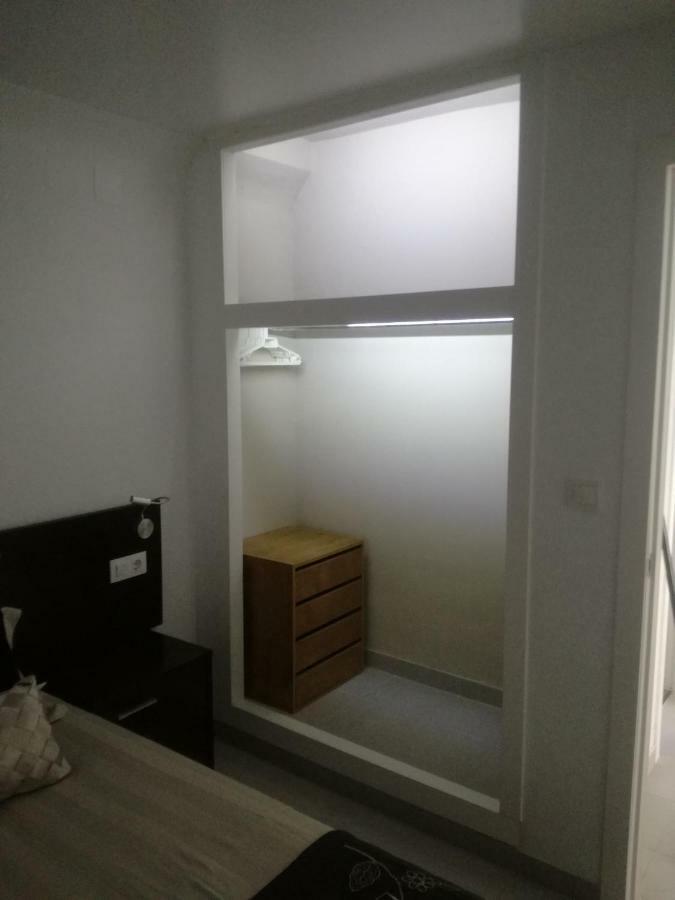 2 Bedroom Newly Renovated Bungalow Close To Bars & Restaurants 洛斯阿尔卡萨雷斯 外观 照片